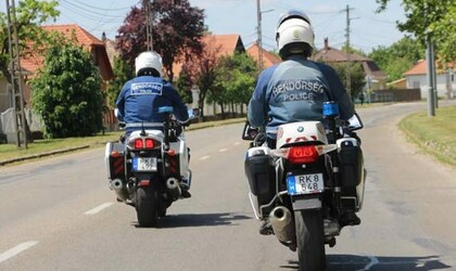 Életet mentett a debreceni motoros rendőr