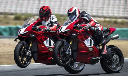 240 lovas az új Ducati Panigale