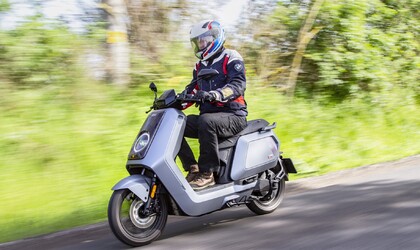 Teszt: NIU NQiX 500