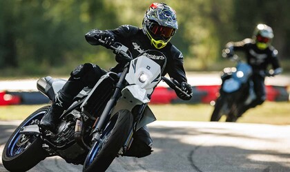 Kiderült a Suzuki DR-Z4 S és SM hazai ára