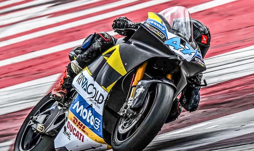 Magyar pilóta a MotoGP idei betétfutamain - Hajrá, magyarok!