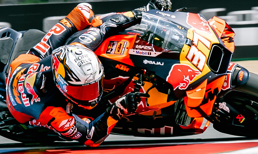 Acosta, Espargaro és Varga Tibor brillírozott a BPC-n - Meglepetések sorozata a pénteki edzésen