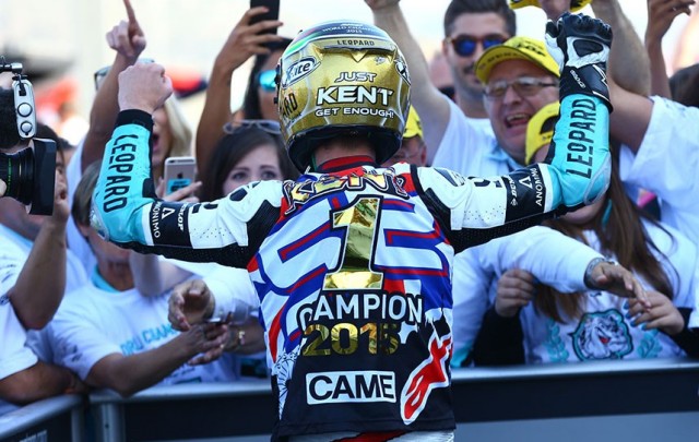 Danny Kent otthagyja csapatát