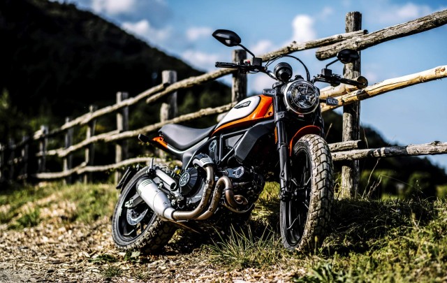 Bemutató: Ducati Scrambler Icon