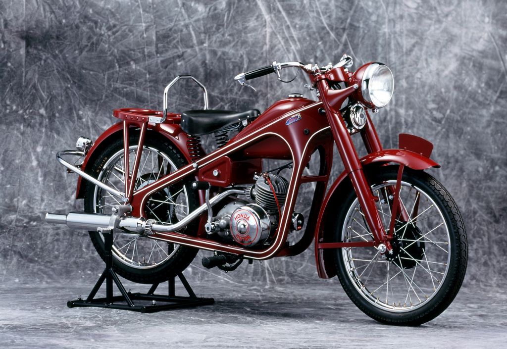 honda-300-millio-motorkerekpar-3145