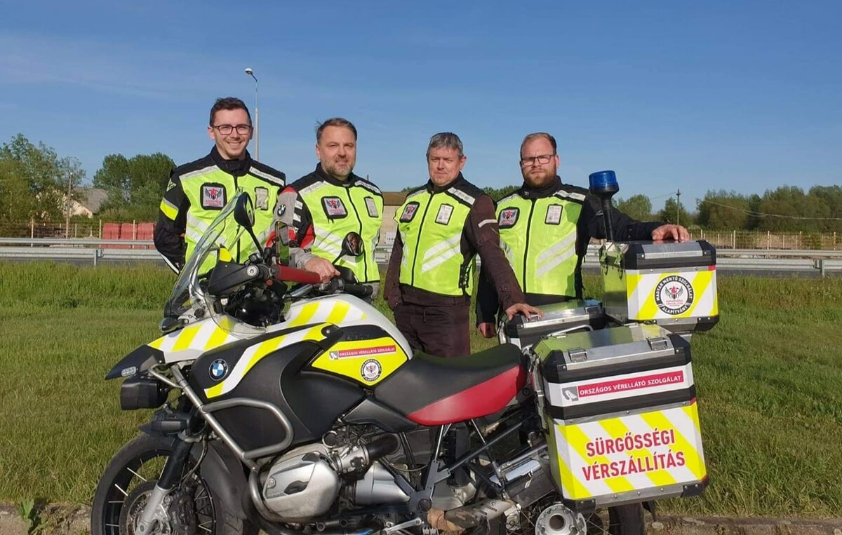 verlovagok-egyeves-a-motoros-verszallitas