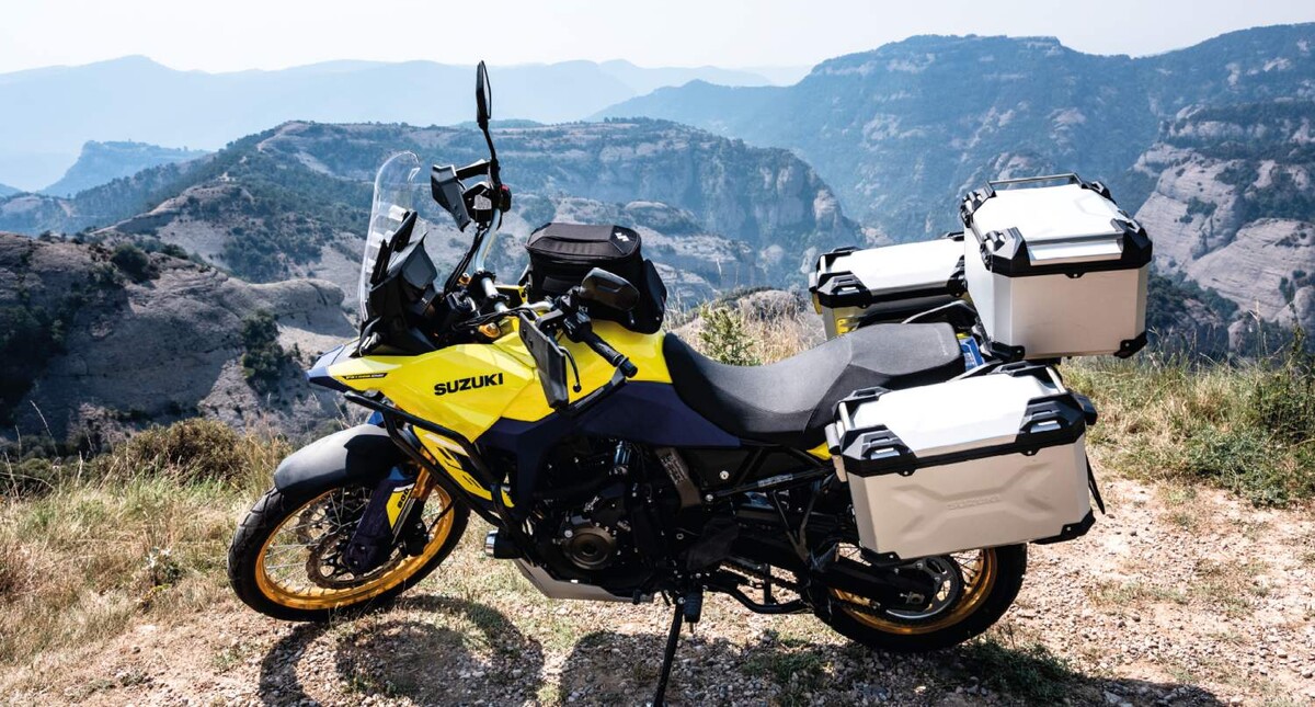 suzuki-vstrom-800de-2023-listaar
