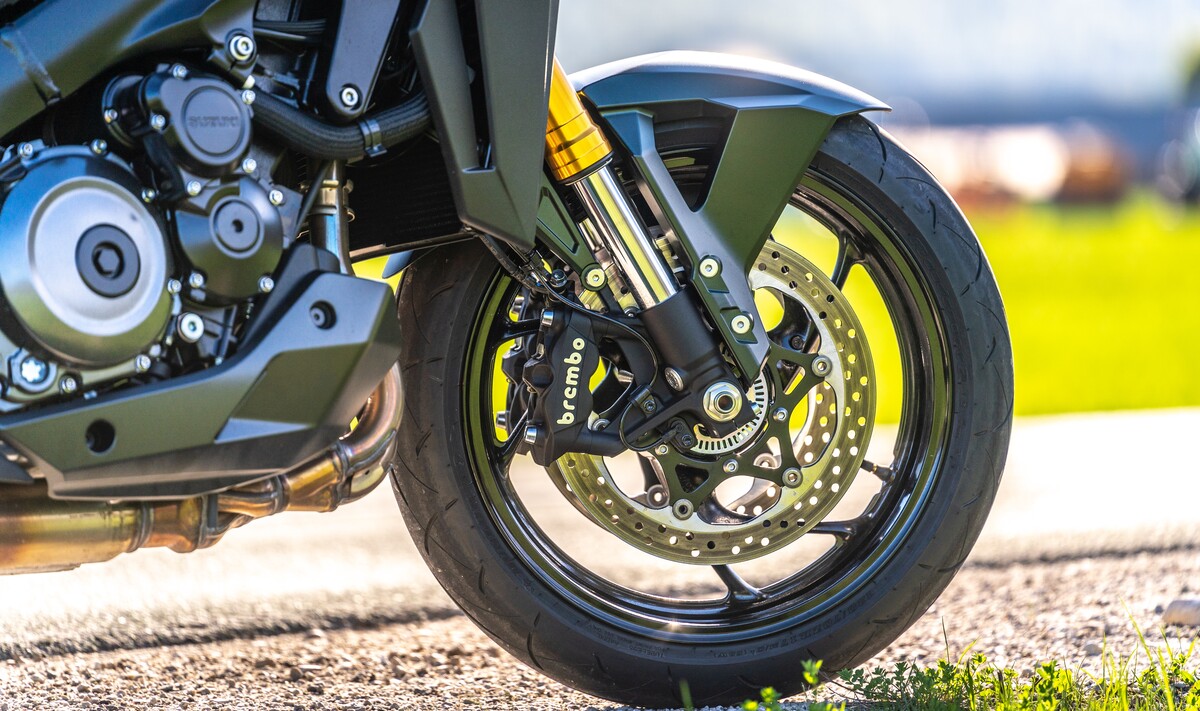 suzuki-gsx-s1000-gx-teszt