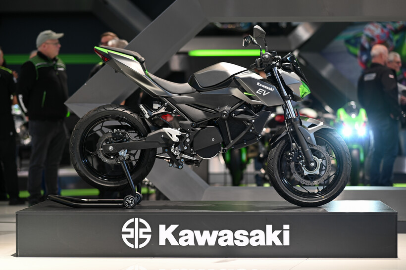kawasaki-elektromos-motor-intermot