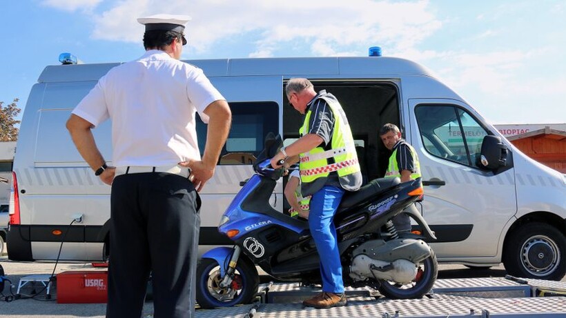 franciaorszag-motorkerekpar-kotelezo-muszaki