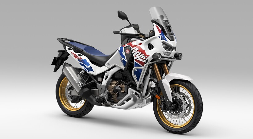 honda-africa-twin-2025-fenyezesek