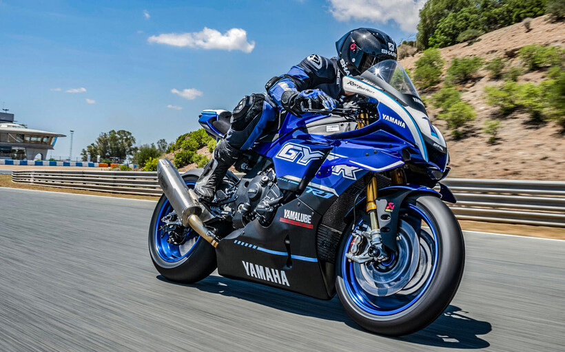 yamaha-r1-2025-elsosorban-szarnyakkal