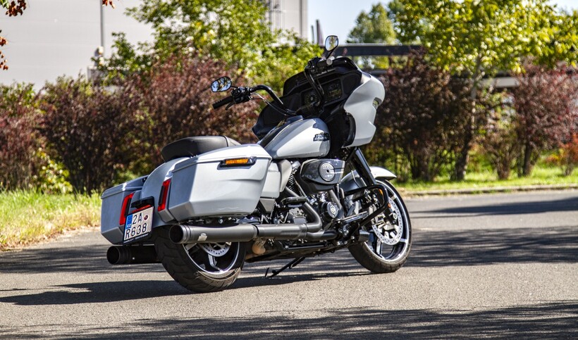 harley-davidson-road-glide-2024-teszt