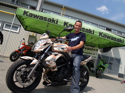Design győztes Kawasaki ER - 6n (2009)