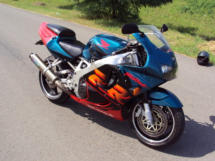 Cbr900rr