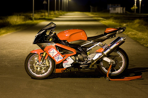 Aprilia RSV 1000 R - balusk8 -