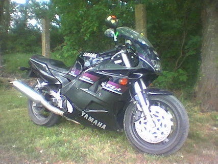 FZR1000exup