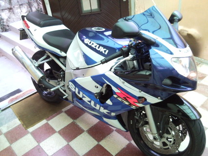 GSXR 600 K2