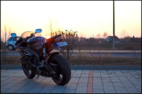 Yamaha R6R - Honda CBR125R