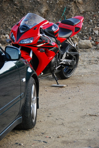 Honda CBR 1000RR + Civic Vti