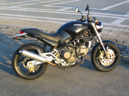 Ducati Monster 900 Dark (1999)