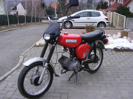 Simson tuning fejidommal