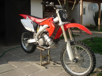 CR 500 AF