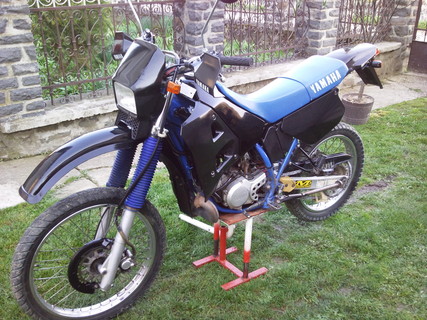 Yamaha DT 125