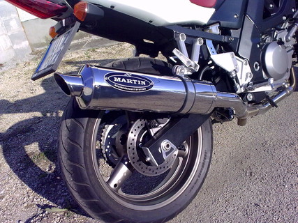 SV 650 Martin kipufogóval