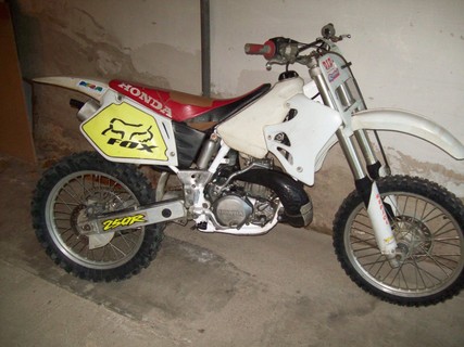 CR 250