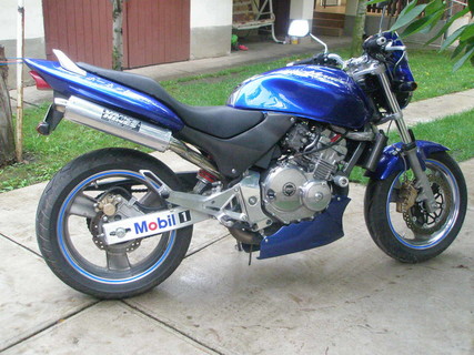 Honda CB 250 Hornet