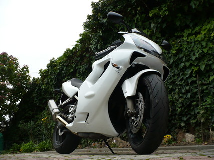 Honda CBR 600 F White