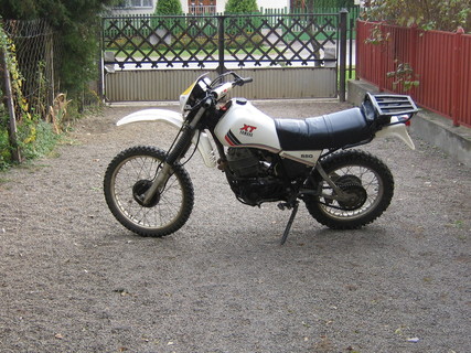 Yamaha XT 550 (1982)