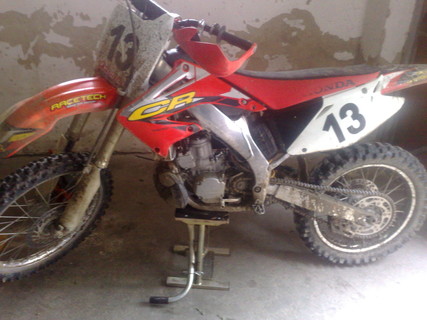 CR250