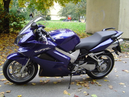 Honda VFR 800 VTEC (2005)