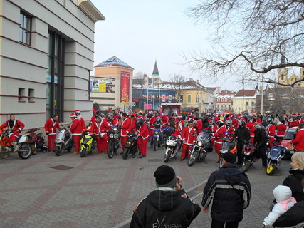 Mikulás Motorozás Székesfehérvár