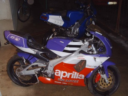 Apilia rs 125