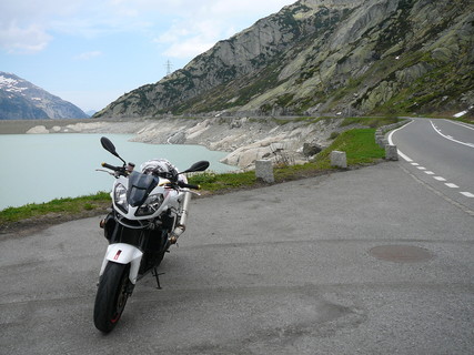 Tuono 1000R