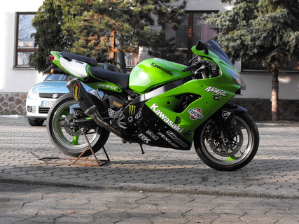 Kawasaki zx9r 2001