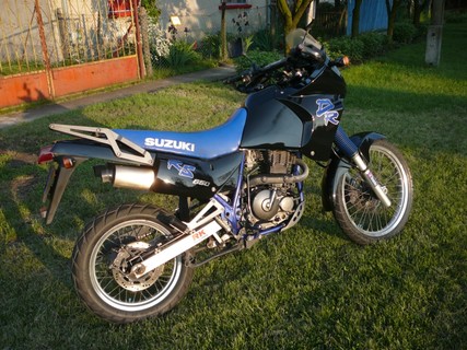 DR 650 RS