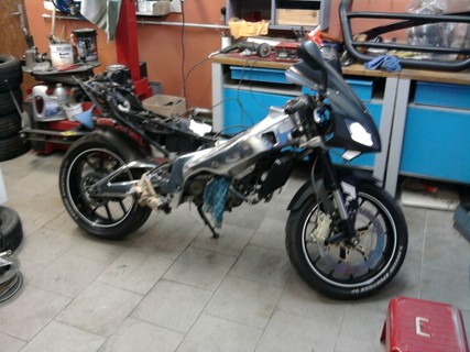 Rs 125 New proyekt alakulóba