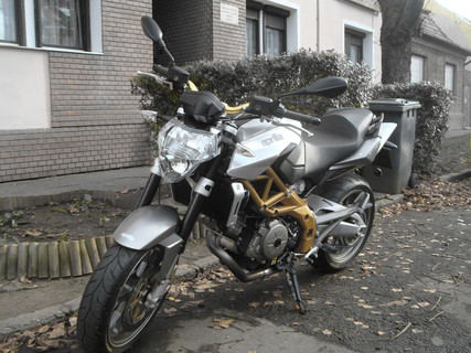 Aprilia shiver 750