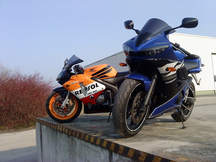 R6 & CBR