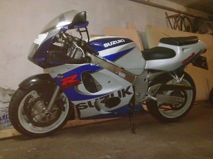 Első rendszámosom GSXR600