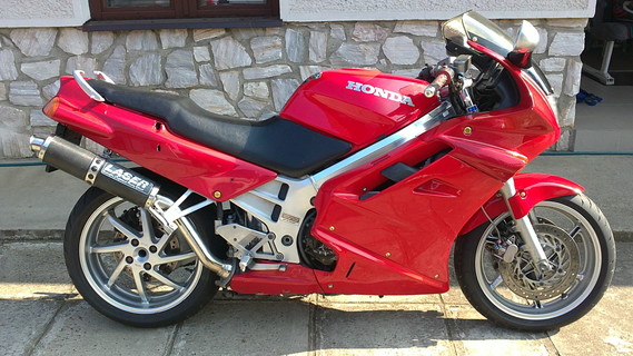 Szepseg Honda VFR 750 rc36 92'