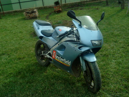 Aprilia af1 sport pro