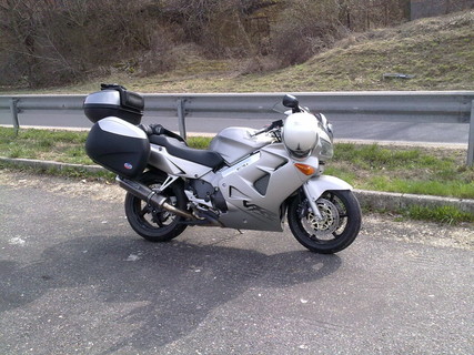 Honda vfr 800