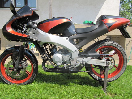 Aprilia RS