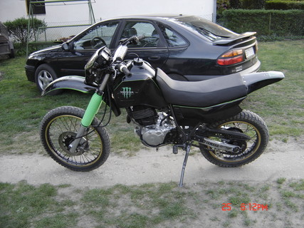 A kicsikém YAMAHA XT600