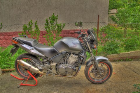 Honda CBF 500